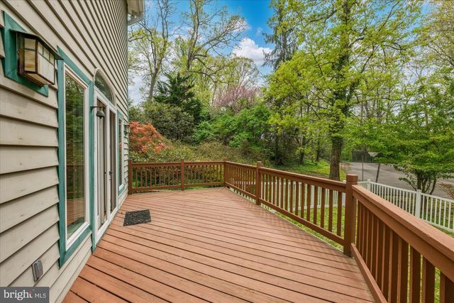 6013 SELVYN RD, Bethesda, MD 20817