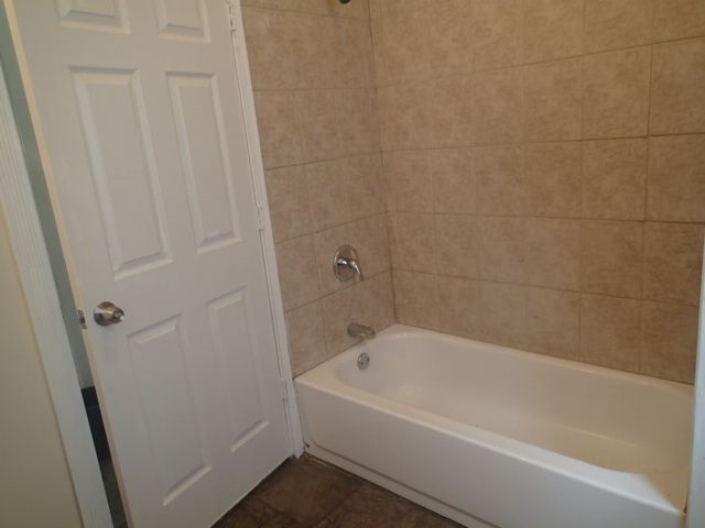 5318 S Wells Street 2, Chicago, IL 60609
