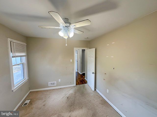 24 KESWICK AVE, Ewing, NJ 08628