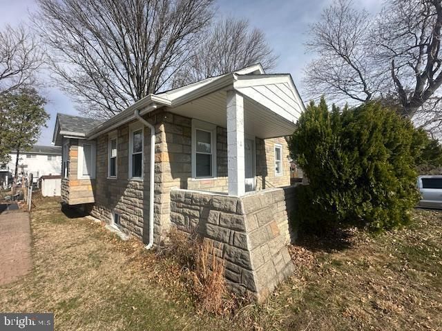 24 KESWICK AVE, Ewing, NJ 08628