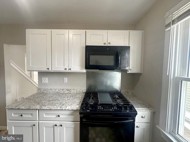 24 KESWICK AVE, Ewing, NJ 08628