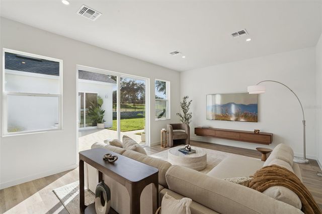 454 SKYFIELD COURT, Lady Lake, FL 32159