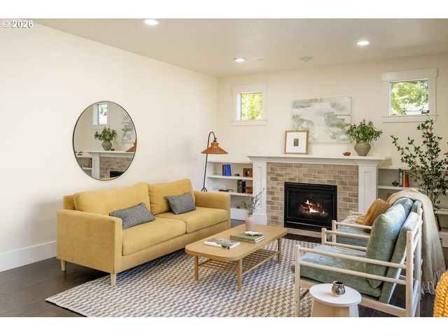 5545 N HARVARD St, Portland, OR 97203