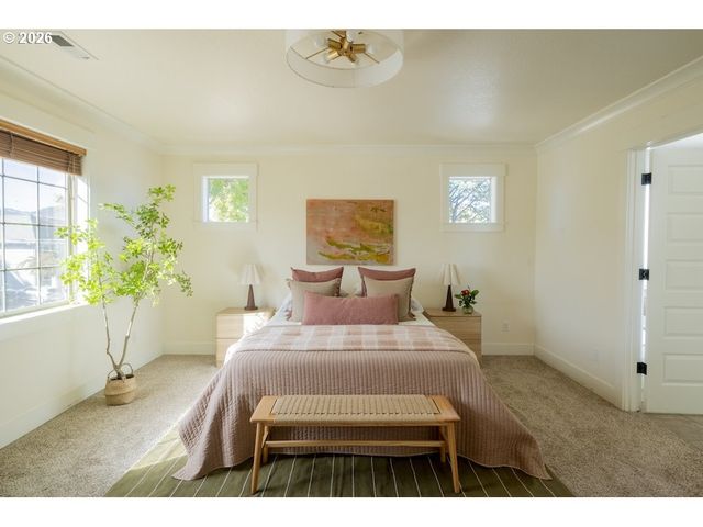5545 N HARVARD St, Portland, OR 97203