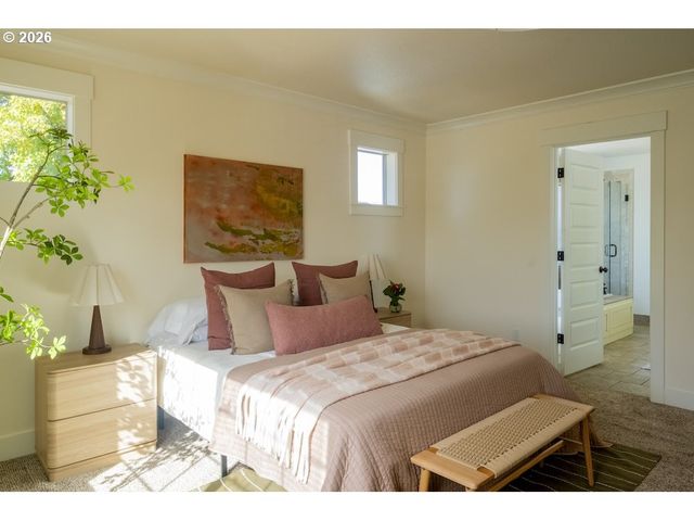 5545 N HARVARD St, Portland, OR 97203