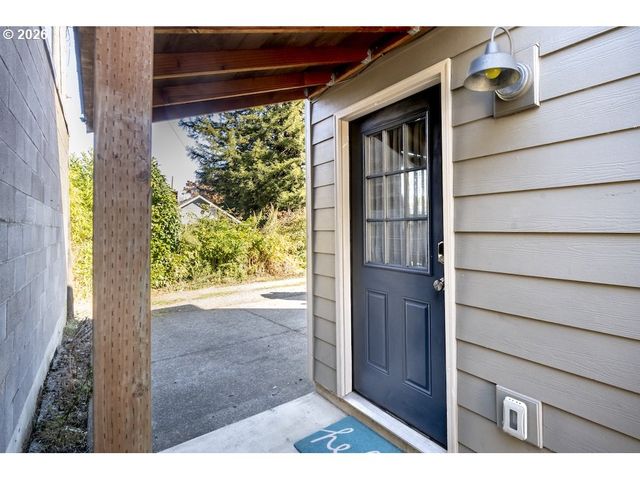 5545 N HARVARD St, Portland, OR 97203