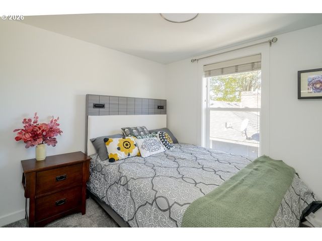 5545 N HARVARD St, Portland, OR 97203