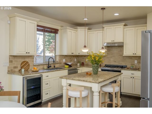 5545 N HARVARD St, Portland, OR 97203