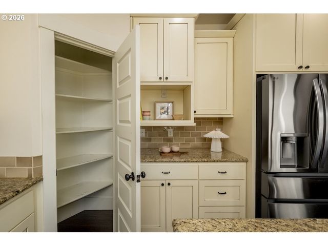 5545 N HARVARD St, Portland, OR 97203