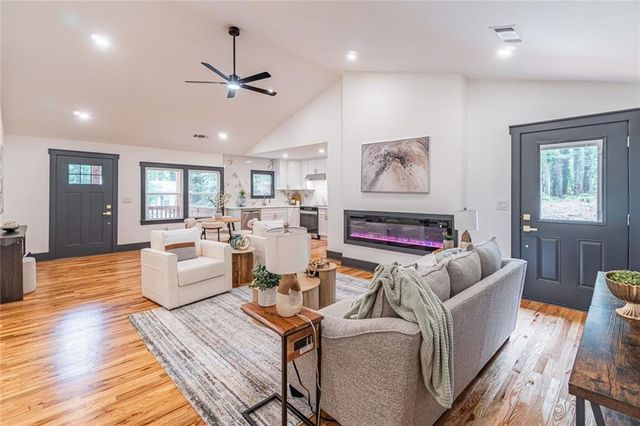1881 Sylvia Street, Austell, GA 30106