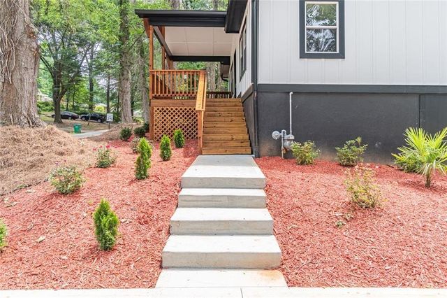 1881 Sylvia Street, Austell, GA 30106