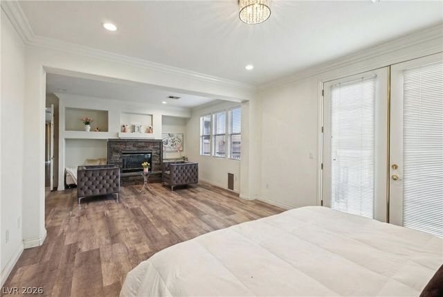 8088 Dark Hollow Place, Las Vegas, NV 89117