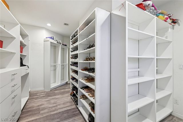 8088 Dark Hollow Place, Las Vegas, NV 89117