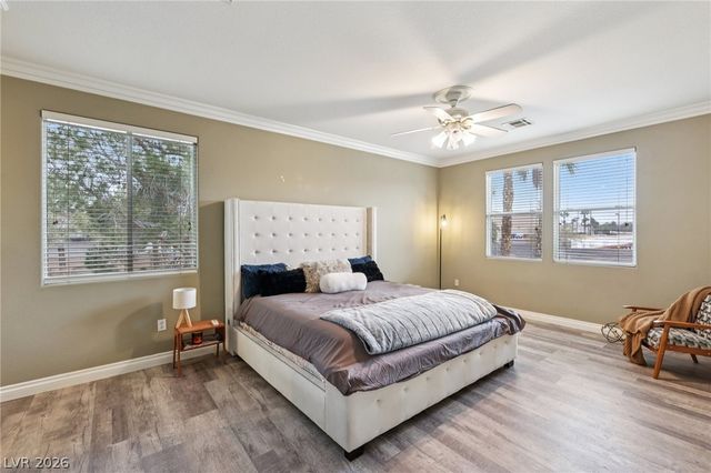 8088 Dark Hollow Place, Las Vegas, NV 89117