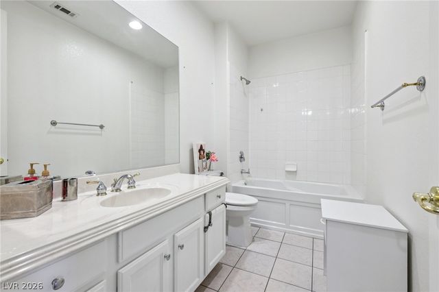 8088 Dark Hollow Place, Las Vegas, NV 89117