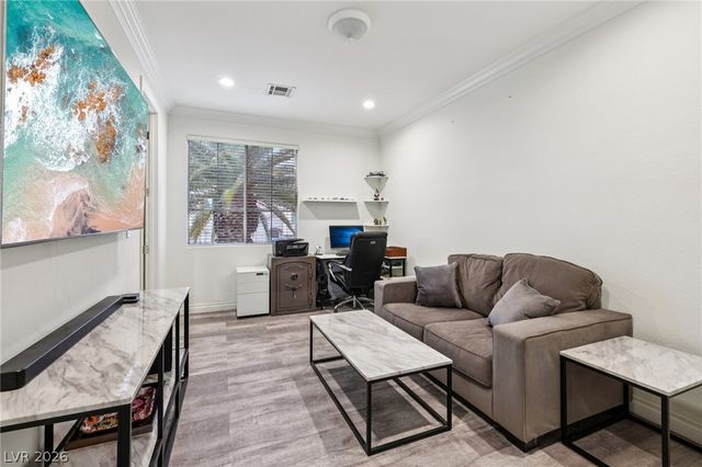 8088 Dark Hollow Place, Las Vegas, NV 89117