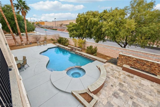 8088 Dark Hollow Place, Las Vegas, NV 89117