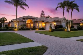 3733 Royal Wood BLVD, Naples, FL 34112