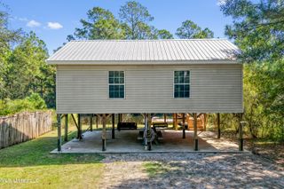 10100 Bancroft Street, Bay Saint Louis, MS 39520