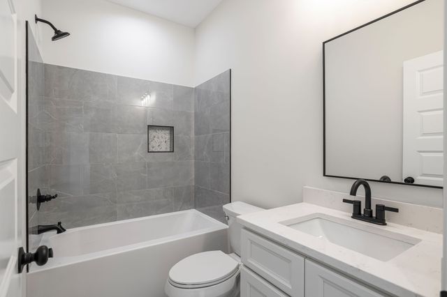 107 Stonebrook Dr, Shelbyville, TN 37160