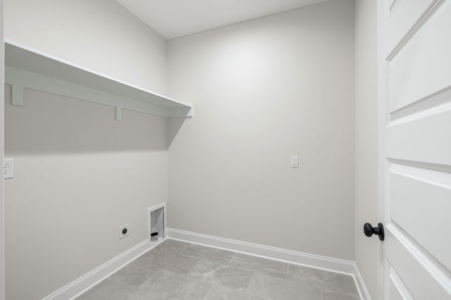 107 Stonebrook Dr, Shelbyville, TN 37160