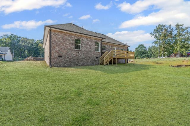 107 Stonebrook Dr, Shelbyville, TN 37160