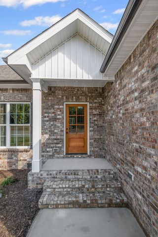 107 Stonebrook Dr, Shelbyville, TN 37160