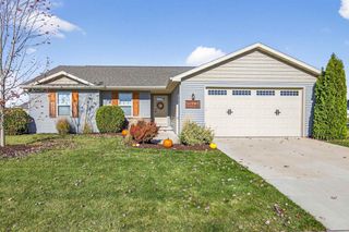 1482 HAEN DRIVE, Kaukauna, WI 54130