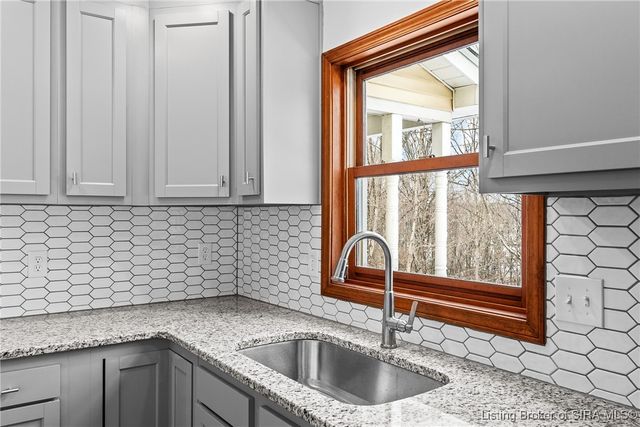 2336 N Luther Road, Georgetown, IN 47122