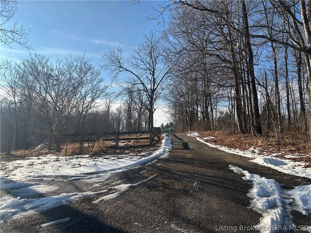 2336 N Luther Road, Georgetown, IN 47122