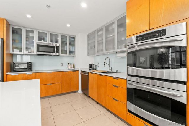 1441 9th Avenue 1602, San Diego, CA 92101
