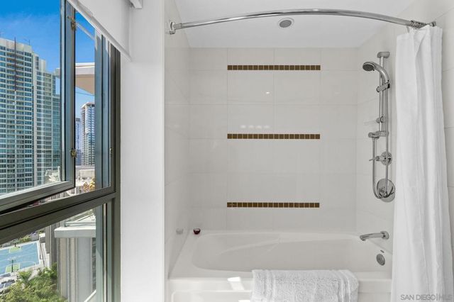 1441 9th Avenue 1602, San Diego, CA 92101