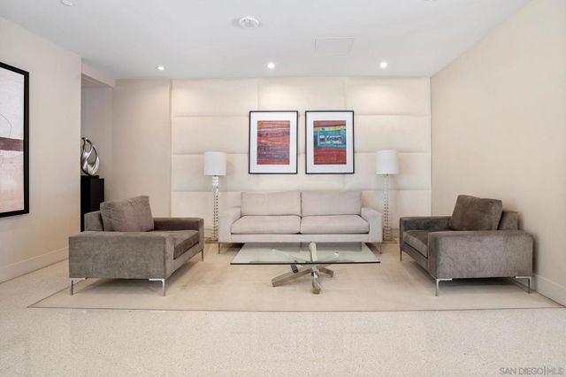 1441 9th Avenue 1602, San Diego, CA 92101