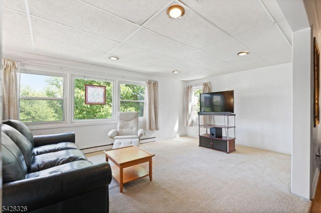 26 Devon Dr, West Orange Twp., NJ 07052