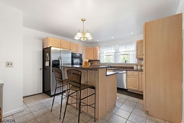 26 Devon Dr, West Orange Twp., NJ 07052