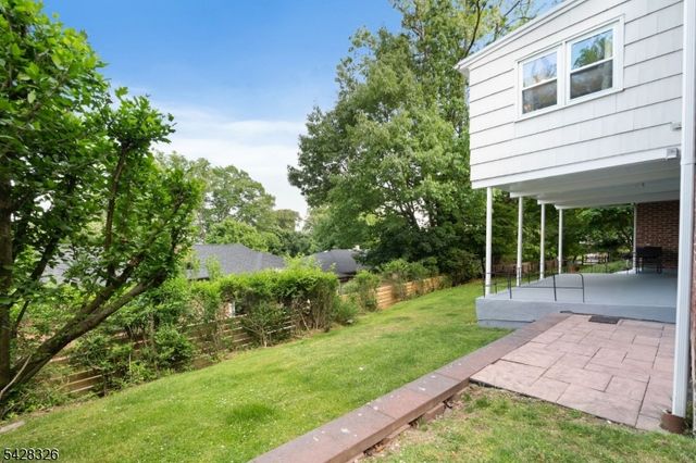 26 Devon Dr, West Orange Twp., NJ 07052