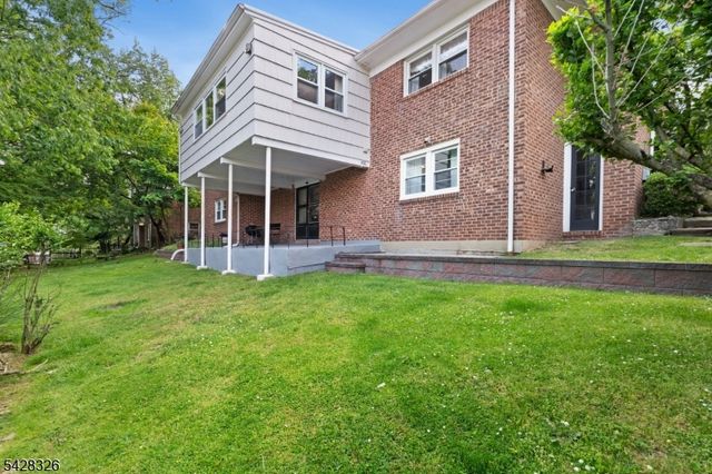 26 Devon Dr, West Orange Twp., NJ 07052