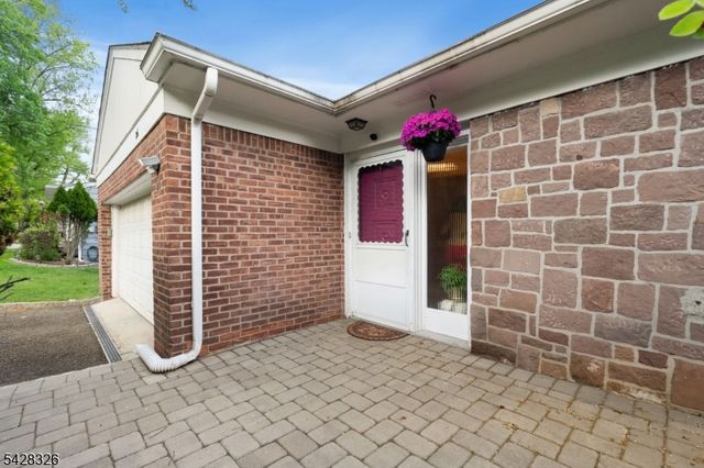26 Devon Dr, West Orange Twp., NJ 07052