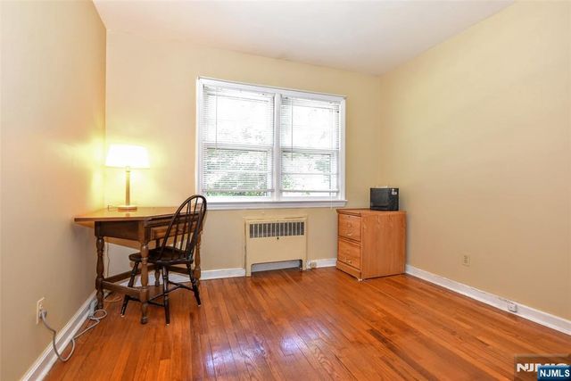420 Park Avenue, Midland Park, NJ 07432