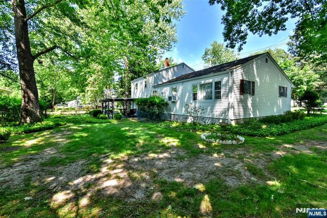 420 Park Avenue, Midland Park, NJ 07432