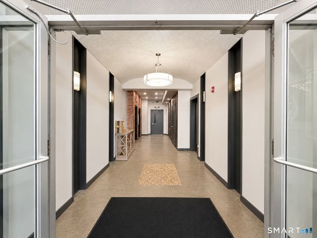 881 Lafayette Boulevard 4G, Bridgeport, CT 06604