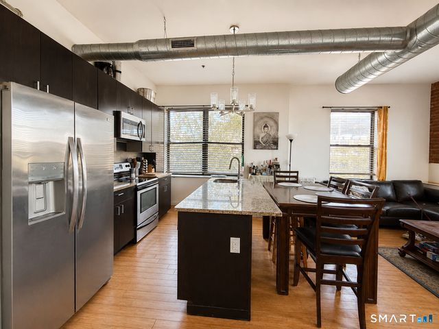 881 Lafayette Boulevard 4G, Bridgeport, CT 06604