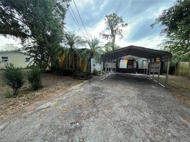 5325 LIME AVENUE, Seffner, FL 33584