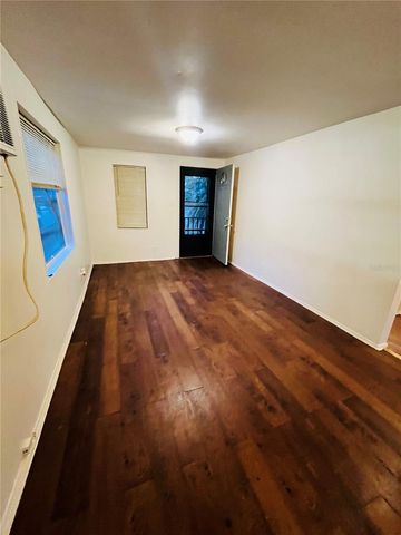 5325 LIME AVENUE, Seffner, FL 33584