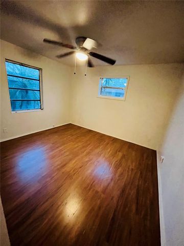 5325 LIME AVENUE, Seffner, FL 33584