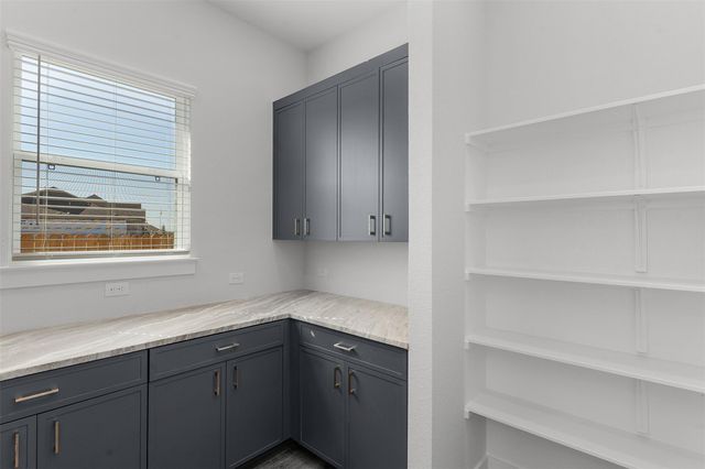 276 Oak Blossom RD, Liberty Hill, TX 78642