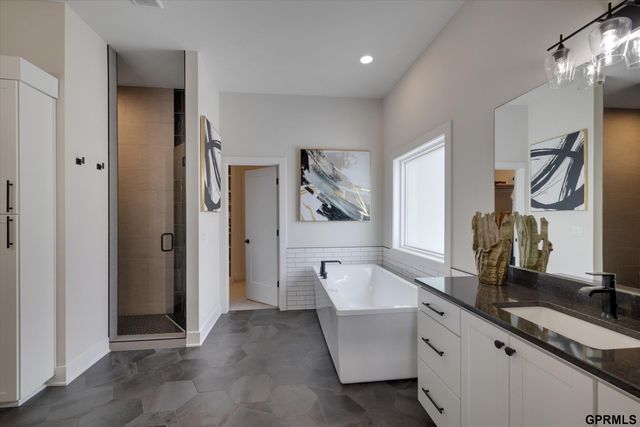 909 S 243 Street, Waterloo, NE 68069