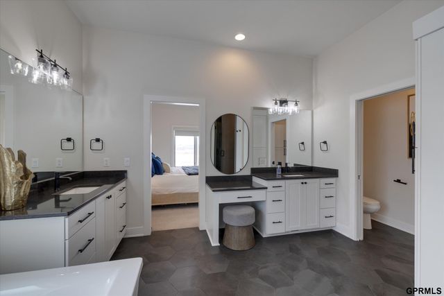 909 S 243 Street, Waterloo, NE 68069