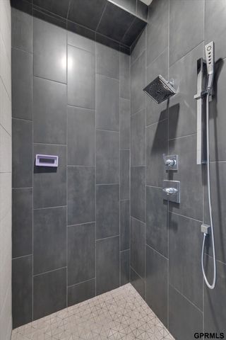 909 S 243 Street, Waterloo, NE 68069