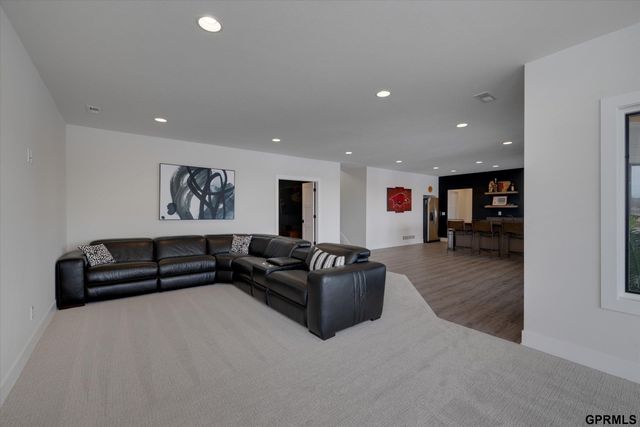 909 S 243 Street, Waterloo, NE 68069